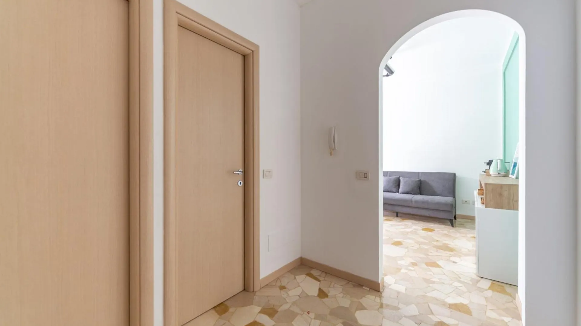 Milan Style Apartment In Great Location Italy