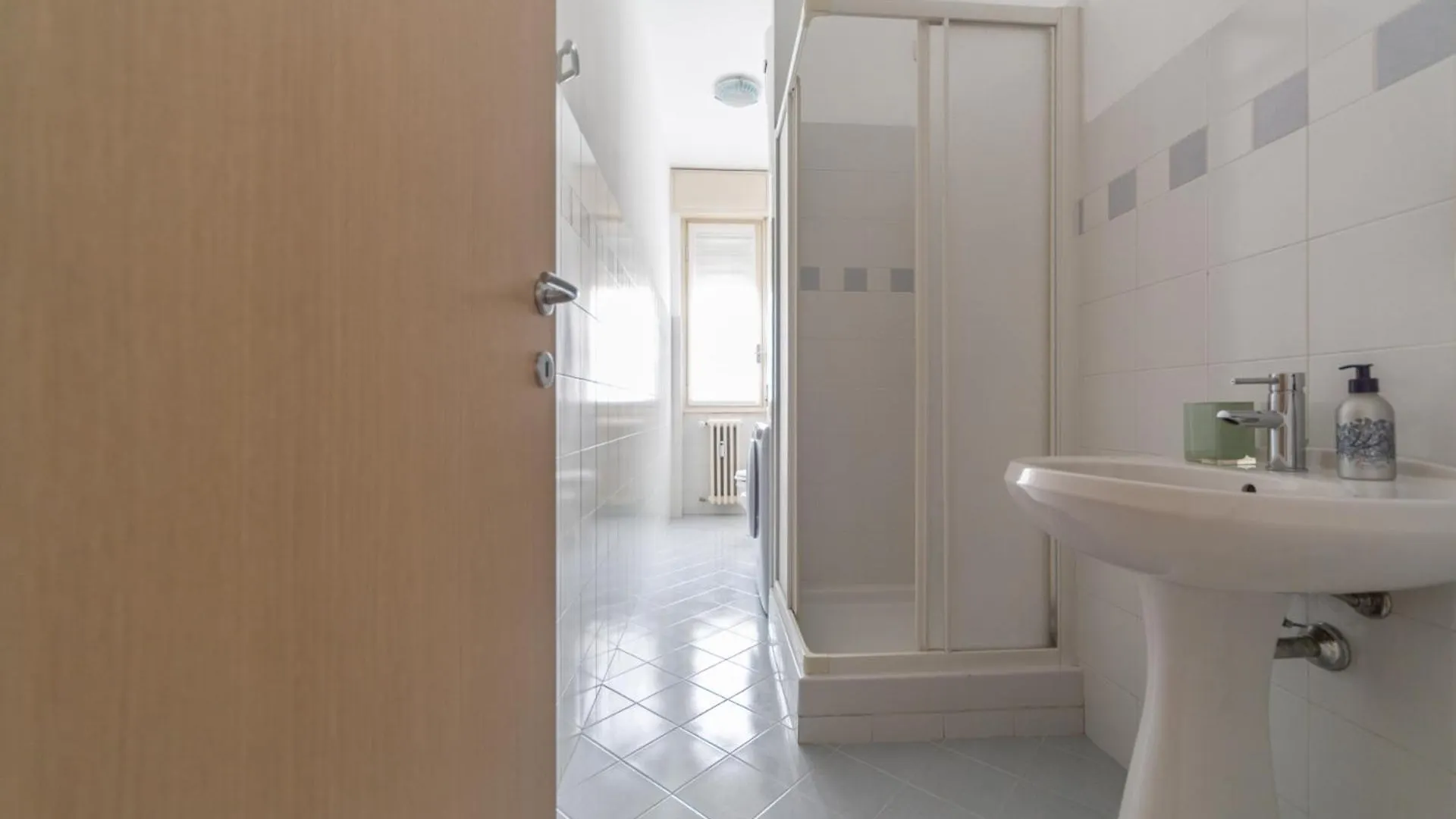 Milan Style Apartment In Great Location