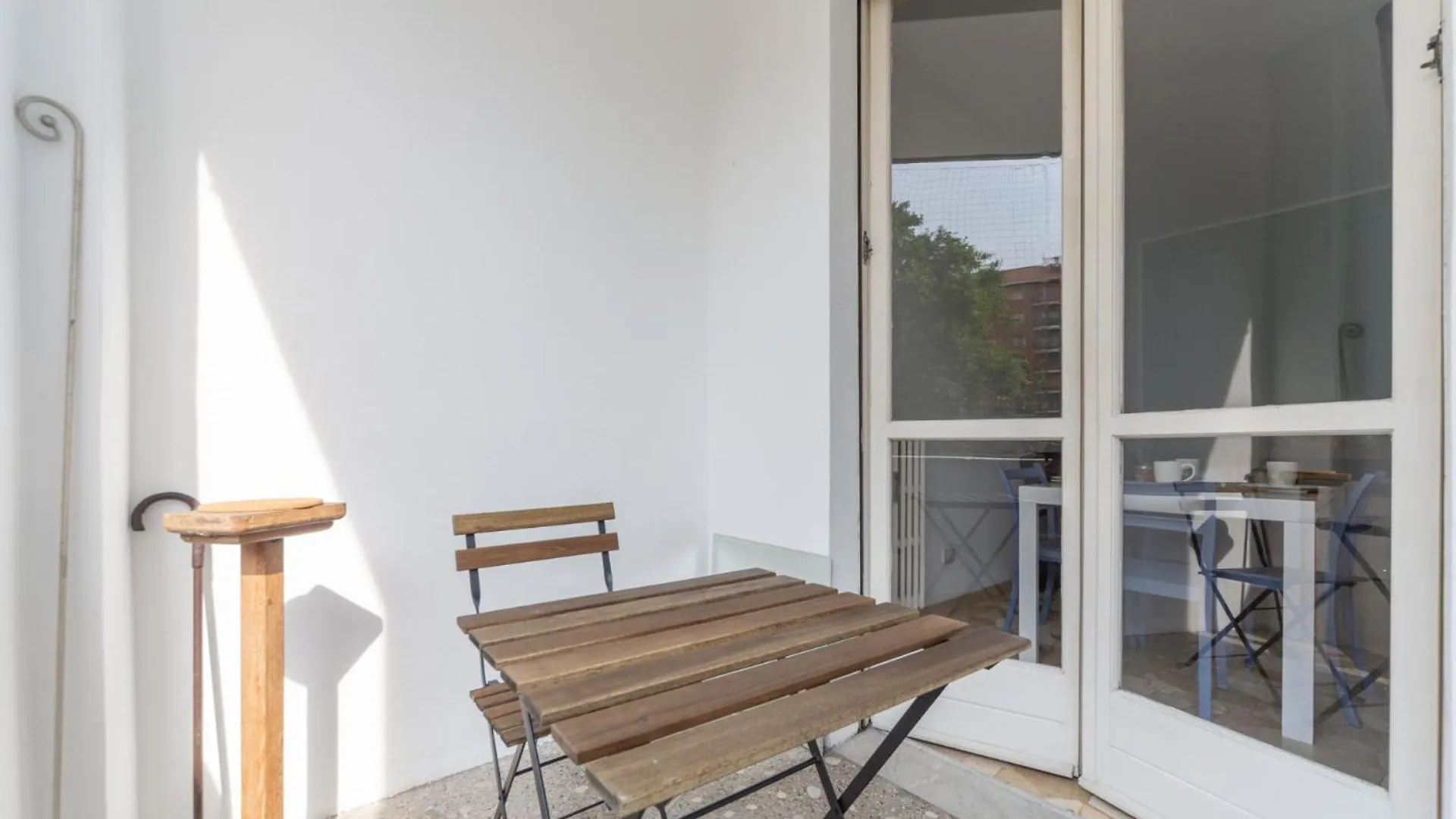 Milan Style Apartment In Great Location