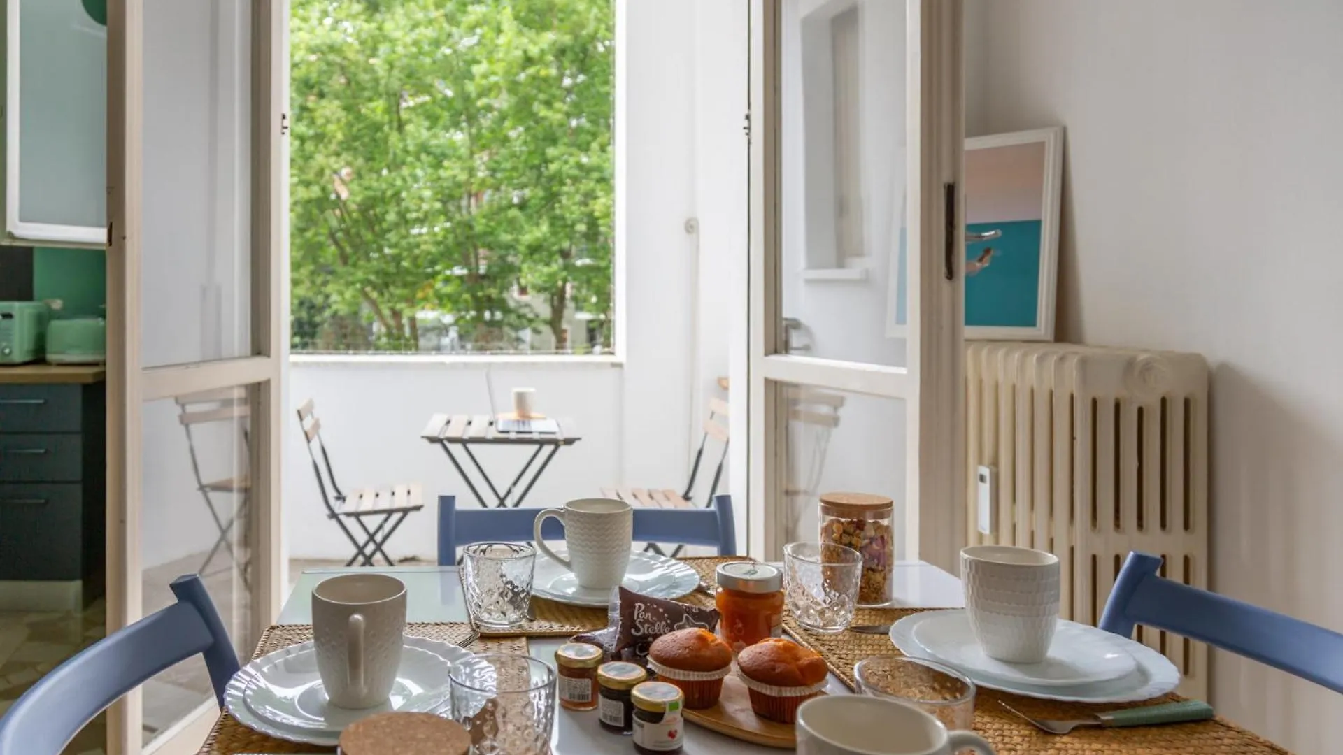 Milan Style Apartment In Great Location